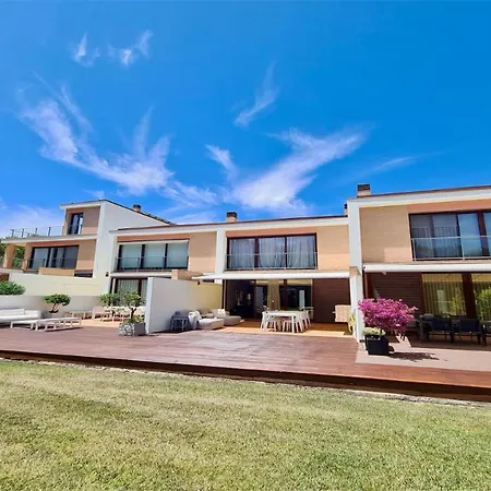 Mitri, Monte Laguna-cleverdetails, 5 Bedroom Villa, Sleeps 8 Adults 2 Children *