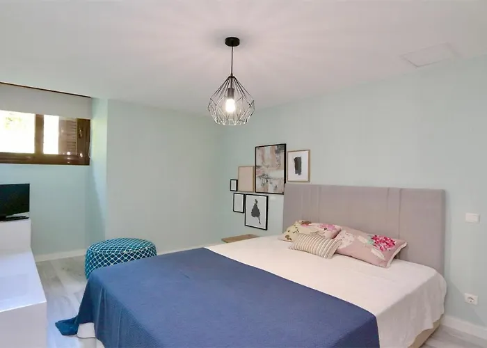 펜션 Mitri, Monte Laguna-cleverdetails, 5 Bedroom Villa, Sleeps 8 Adults 2 Children