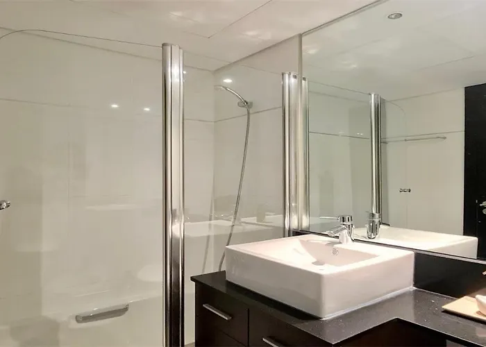 펜션 Mitri, Monte Laguna-cleverdetails, 5 Bedroom Villa, Sleeps 8 Adults 2 Children 빌라모라