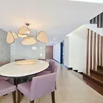Mitri, Monte Laguna-cleverdetails, 5 Bedroom Villa, Sleeps 8 Adults 2 Children Tatil Evi Vilamoura