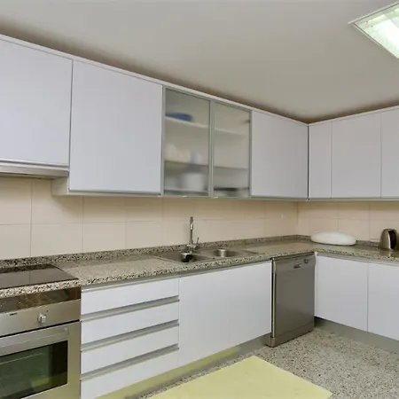 Mitri, Monte Laguna-cleverdetails, 5 Bedroom Villa, Sleeps 8 Adults 2 Children