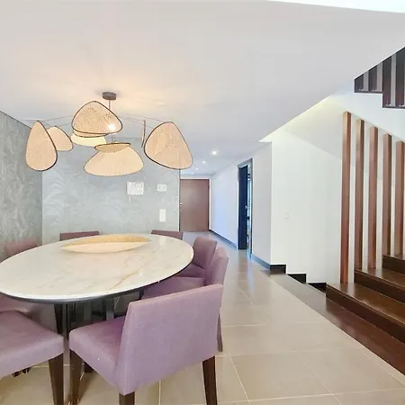 Mitri, Monte Laguna-cleverdetails, 5 Bedroom Villa, Sleeps 8 Adults 2 Children Casa de Férias Vilamoura